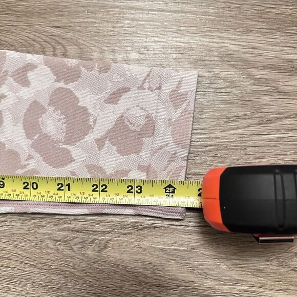 NWOT AnyBody Women's Pink Floral Jacquard Knit Leggings Size L Loungewear Barbie - Picture 6 of 10